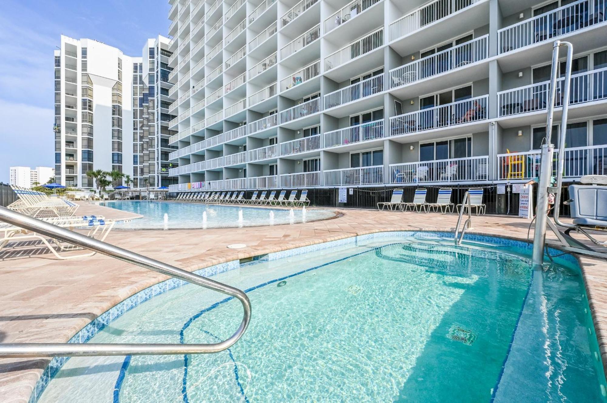 Pelican Beach Resort Destin Exterior foto