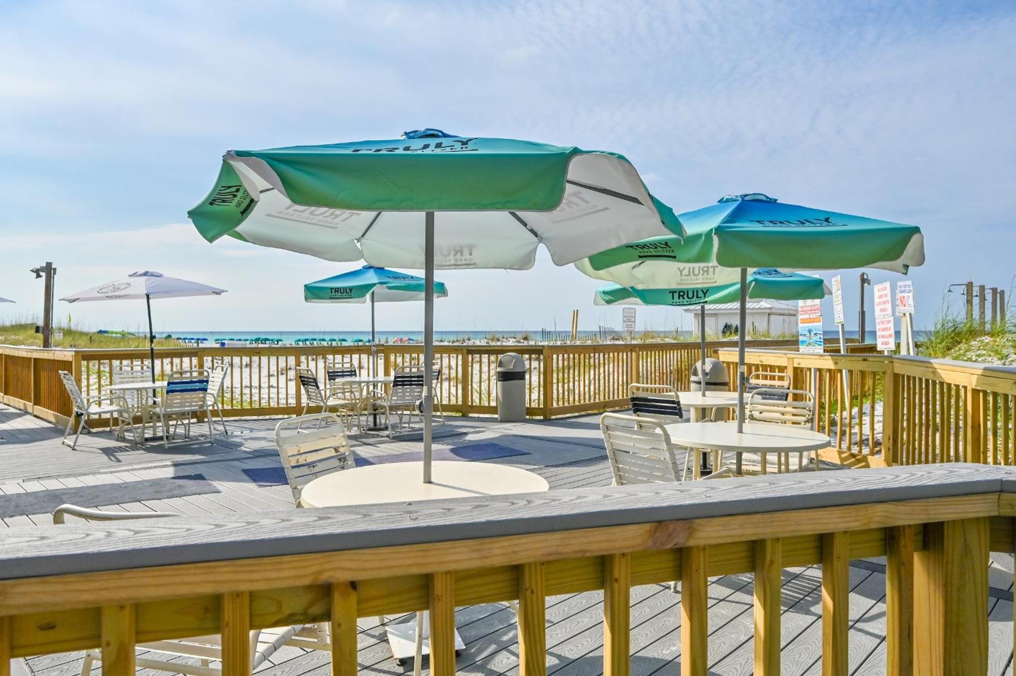 Pelican Beach Resort Destin Exterior foto