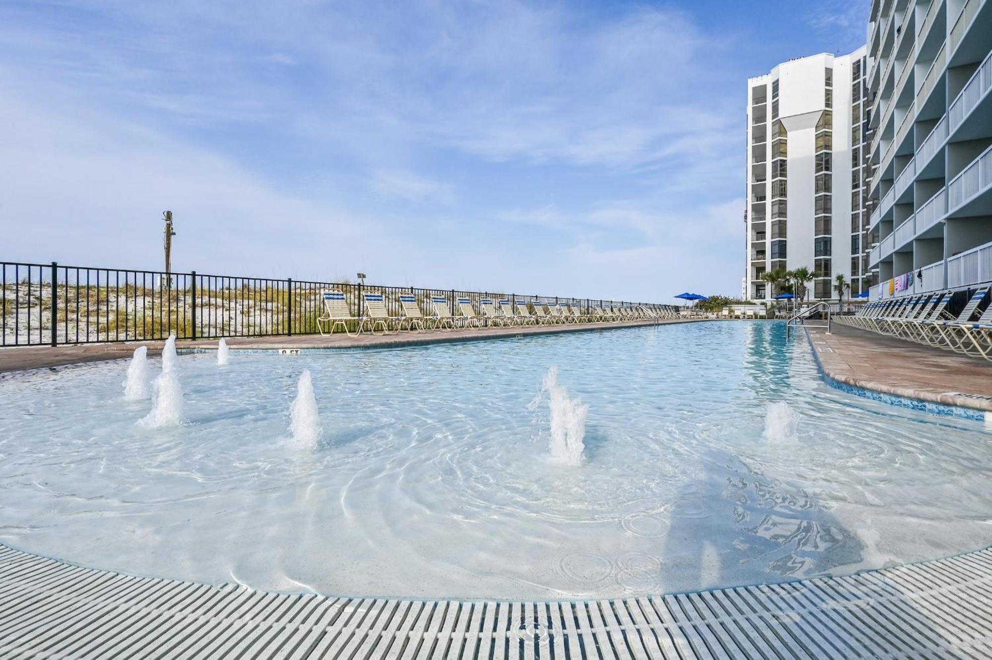 Pelican Beach Resort Destin Exterior foto