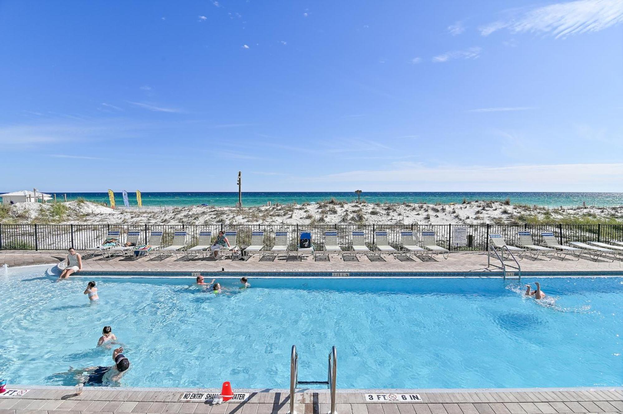 Pelican Beach Resort Destin Exterior foto